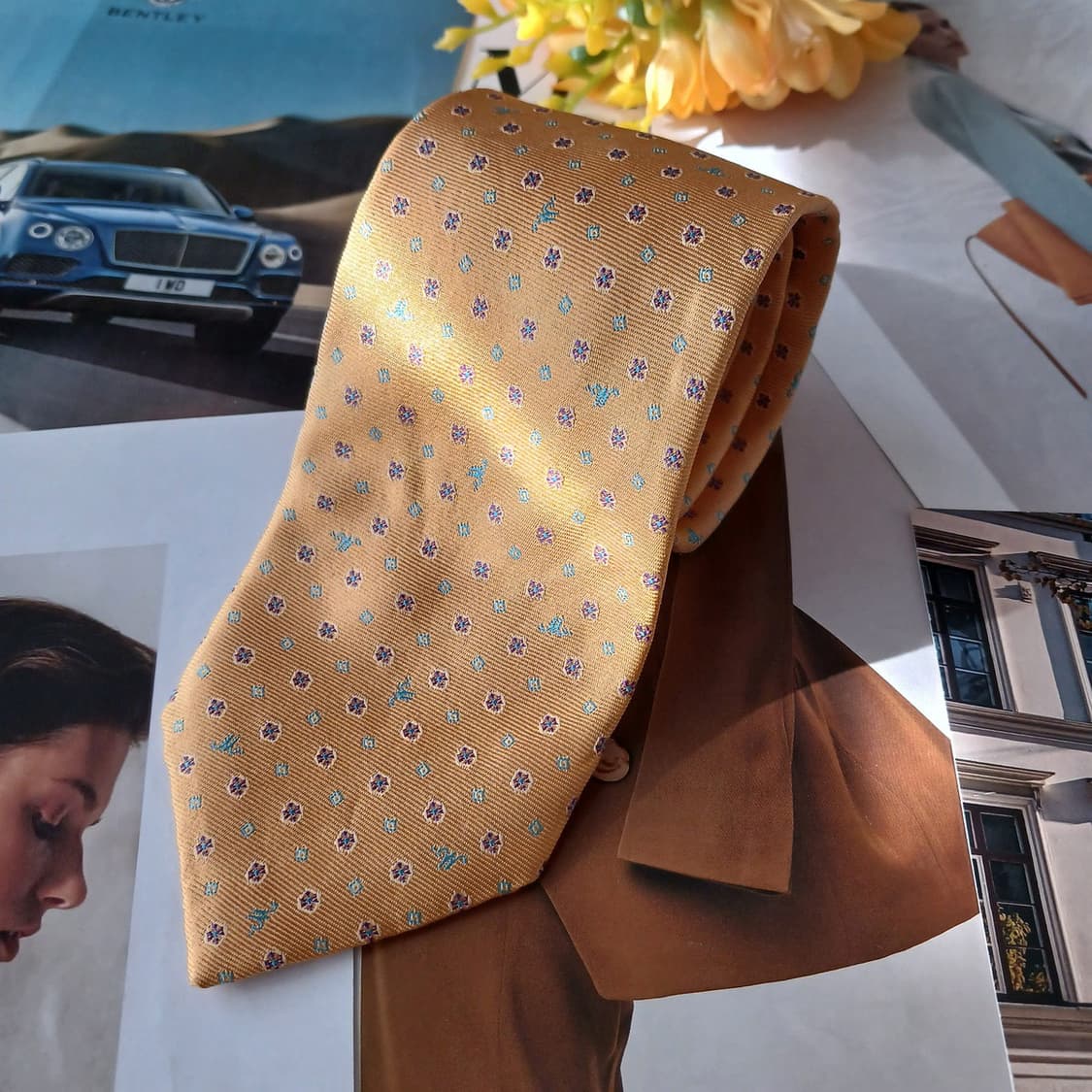 모스키노 실크 옐로 이니셜 자카드 넥타이 8.2cm A+등급 A18858 상품이미지2