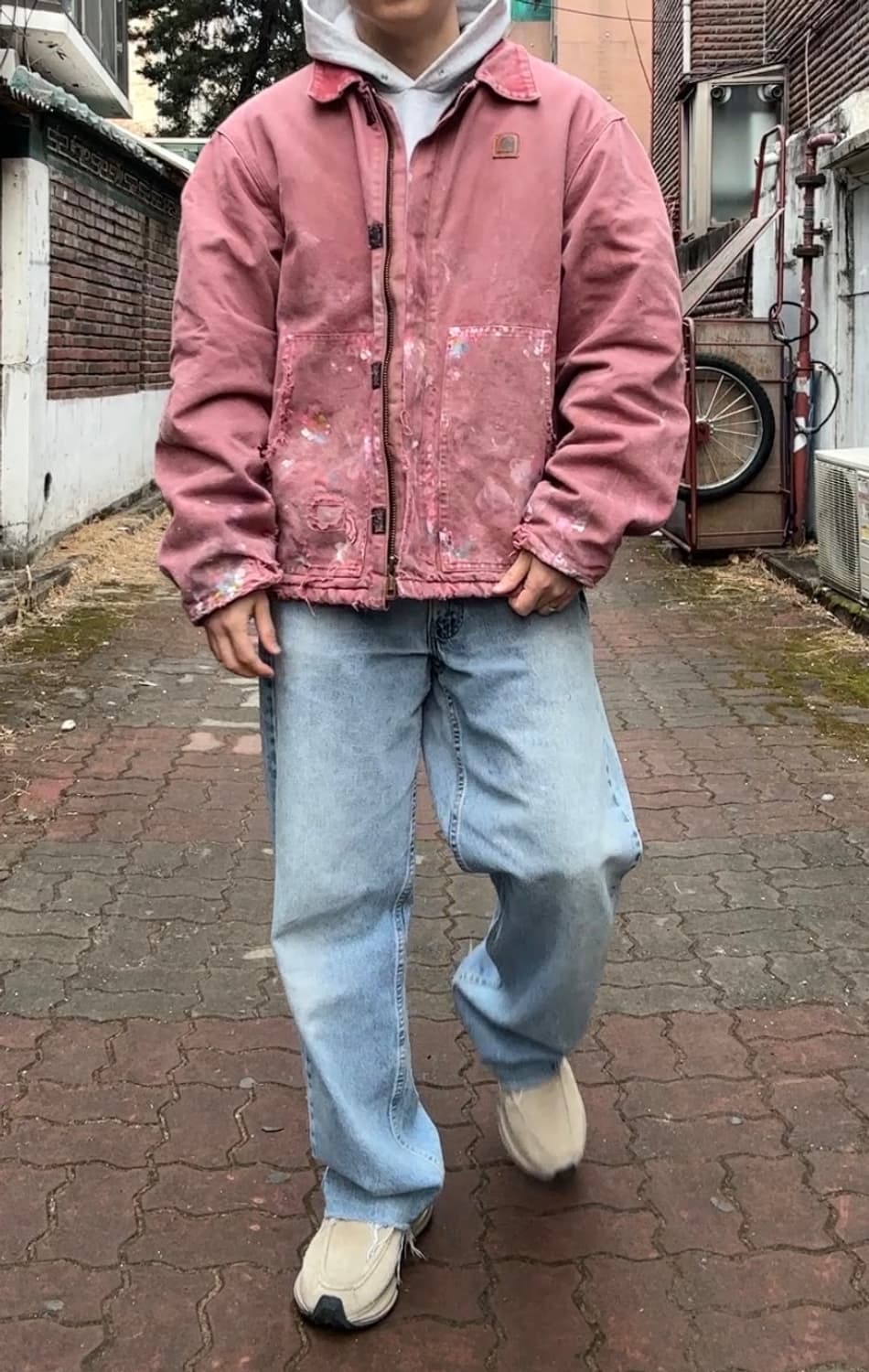 빈티지 칼하트 j22 디스트레스드 페인팅 핑크다잉 자켓 상품이미지2