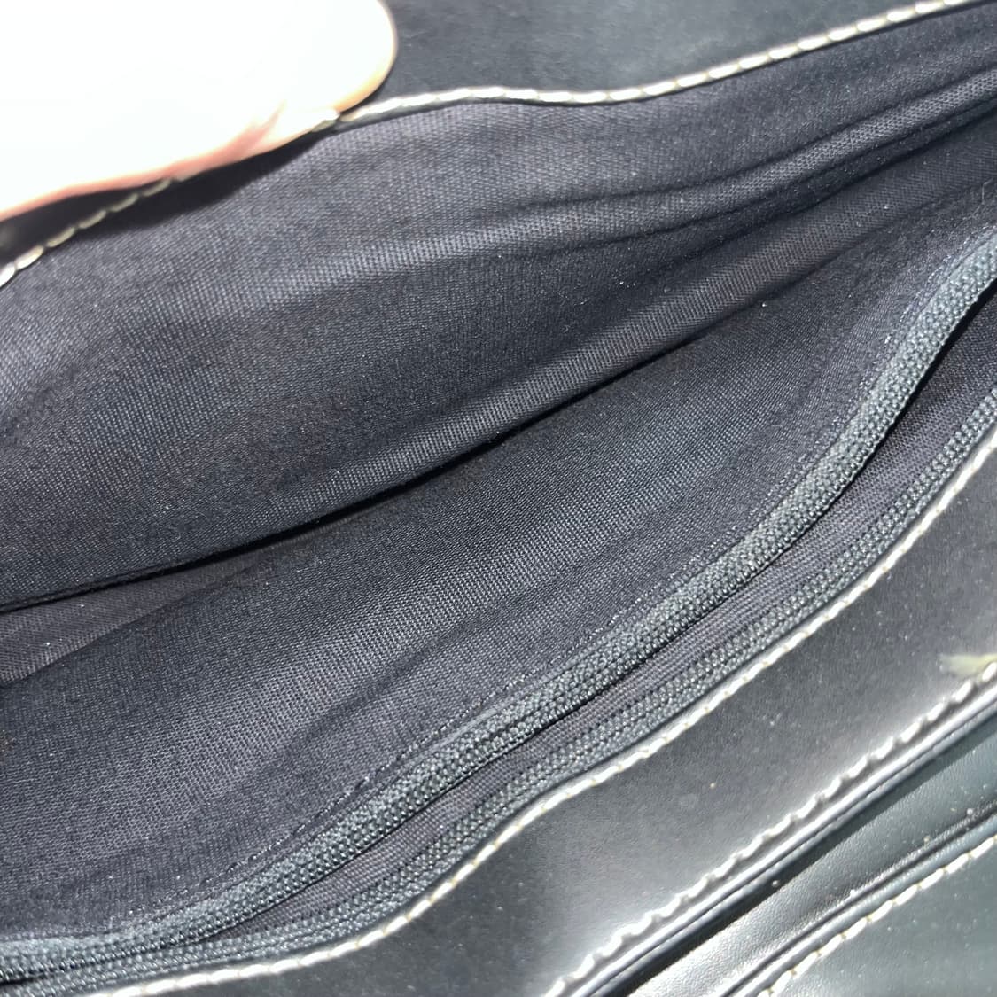 빈티지 블랙 D로고 숄더백 상품이미지5