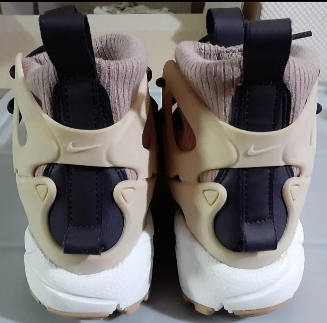 나이키 에어 풋스케이프 미드 유틸리티 파티클핑크 230 상품이미지5