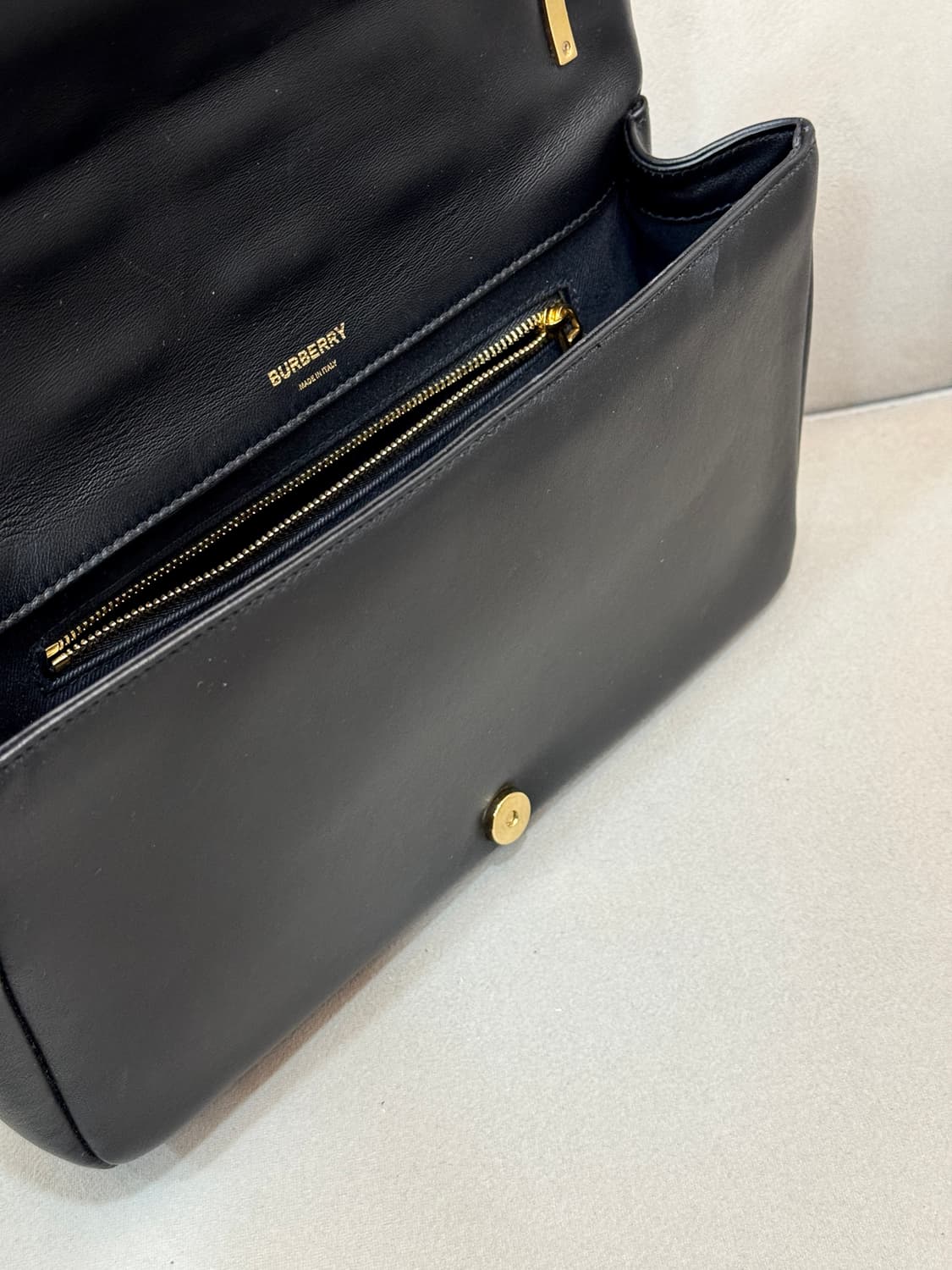 버버리 퀄티드 롤라백  상품이미지6