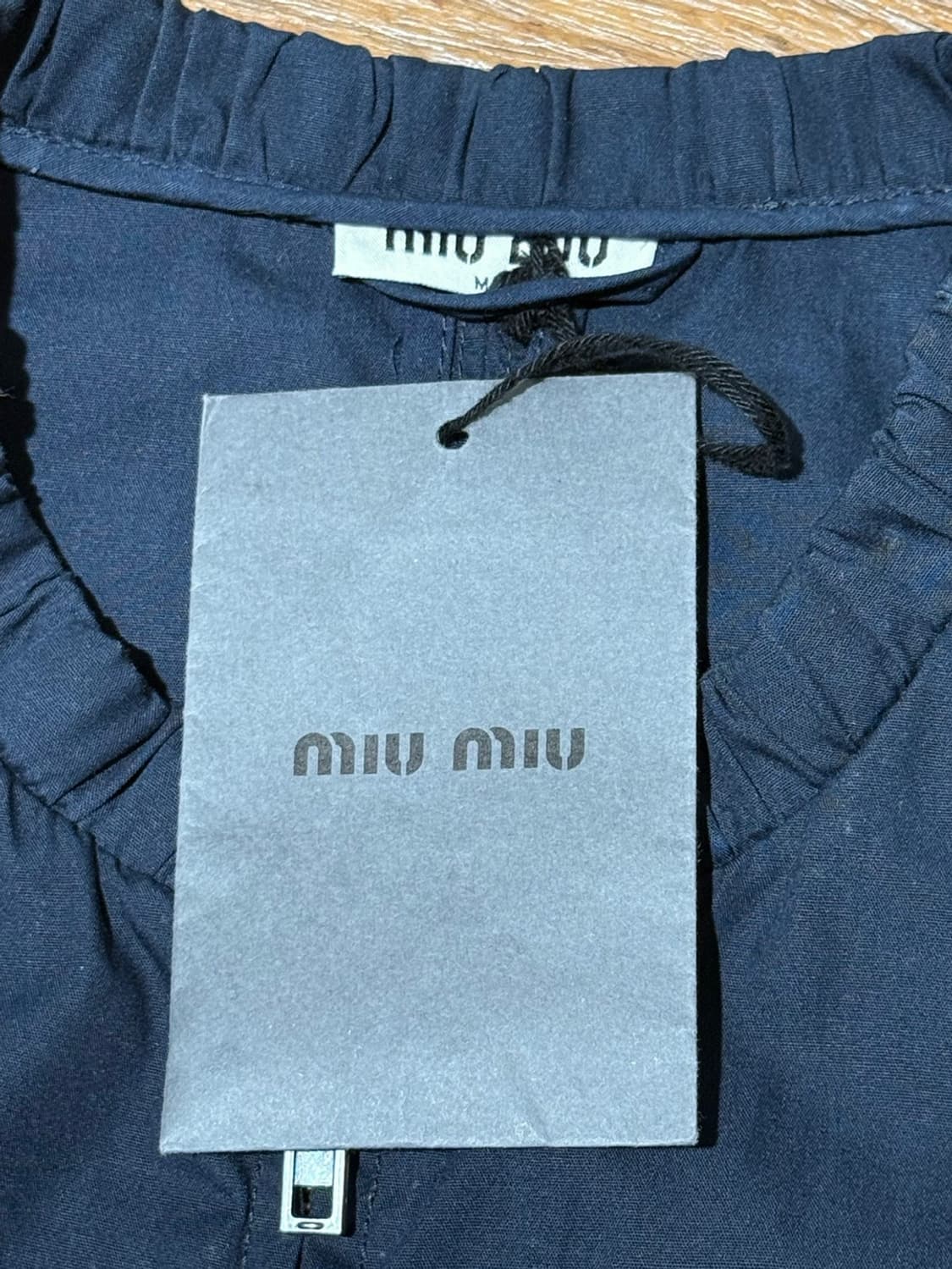 미우미우 네이비 코튼 집업 베스트 상품이미지7