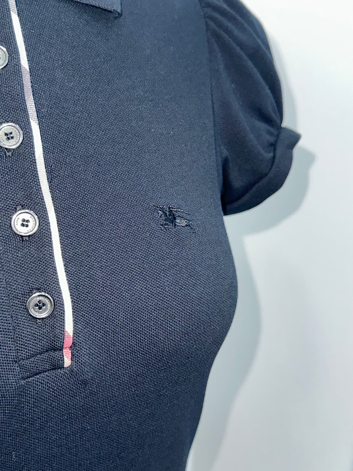 버버리 여성 블랙 반팔 상품이미지6