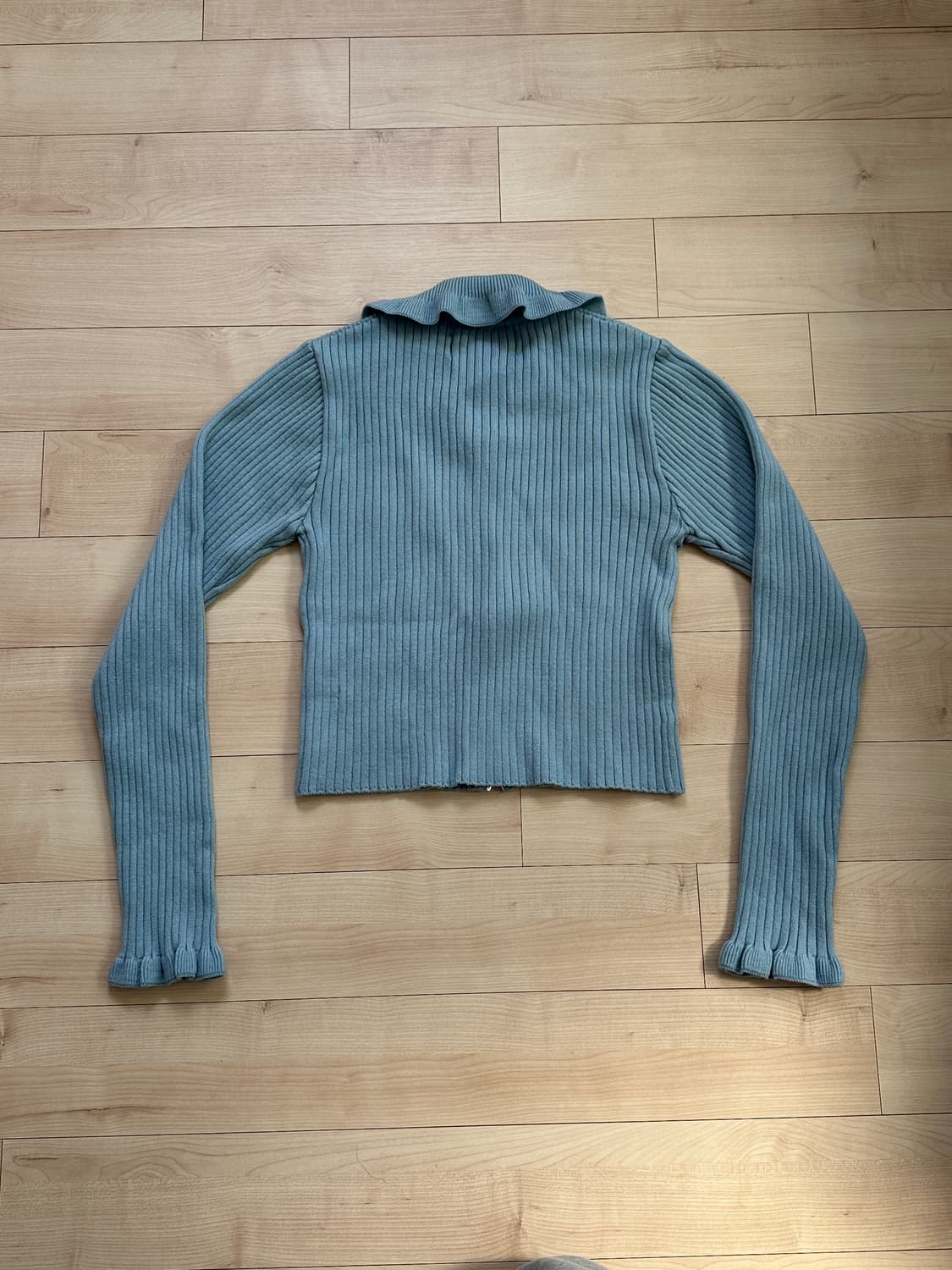 오드원아웃 집업 니트 가디건 상태 a+ 상품이미지3