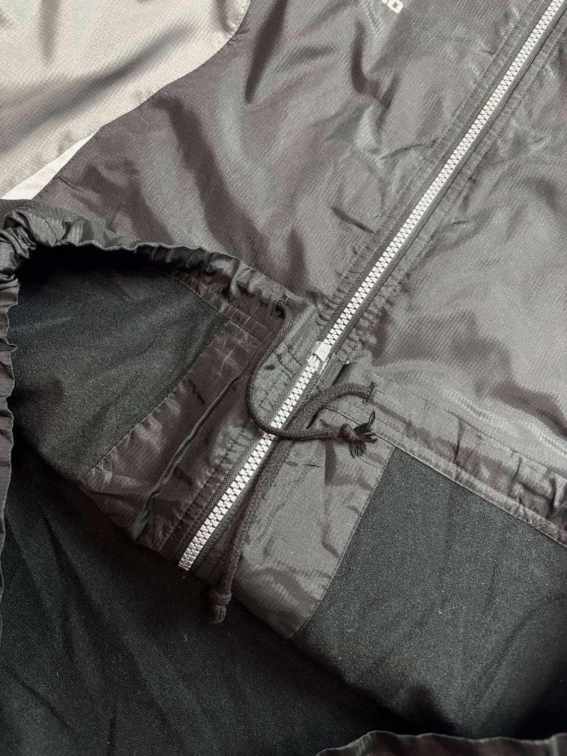 미즈노 올드스쿨 일판 윈드브레이커 바람막이 2423 상품이미지3