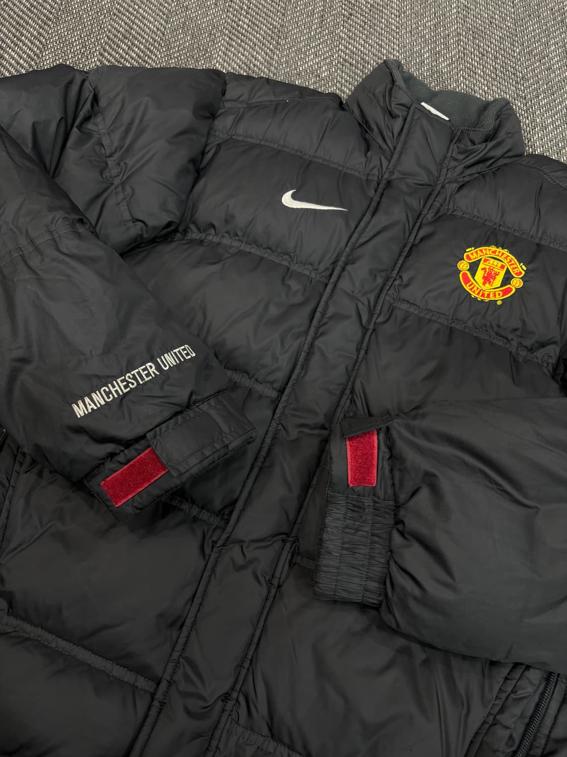 나이키 맨유 검정 패딩 상품이미지3