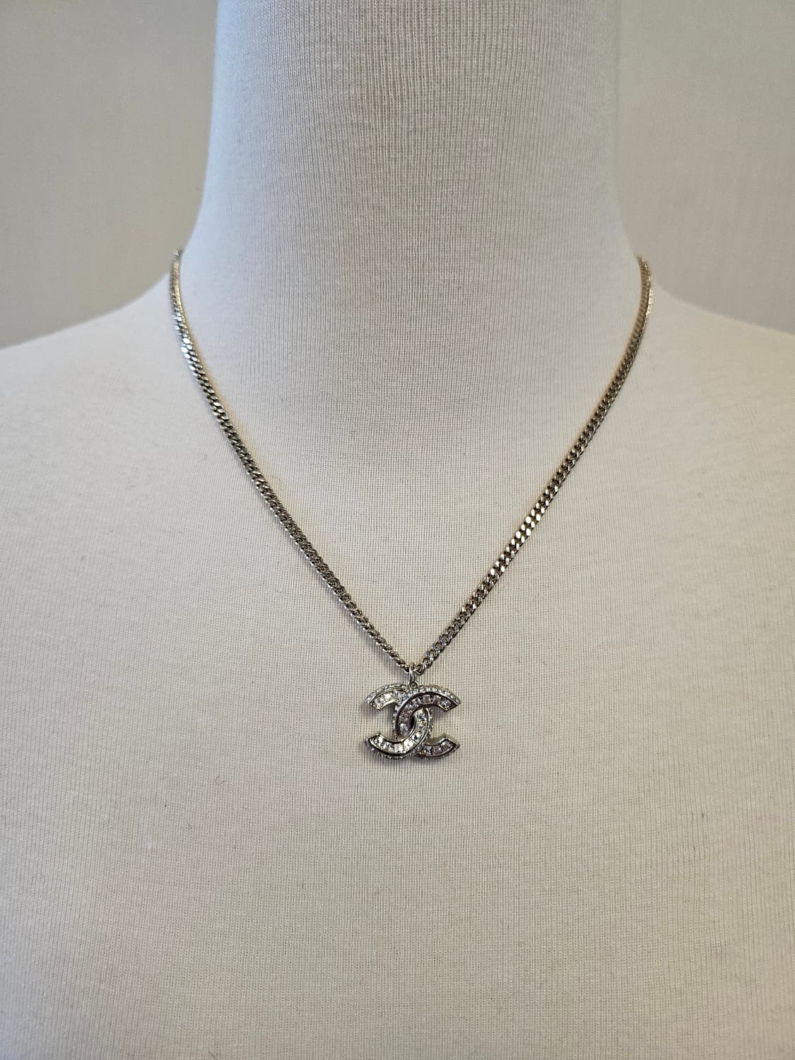 샤넬 올큐빅 꼬임CC 체인 목걸이 샴페인골드 업사이클링 상품이미지7