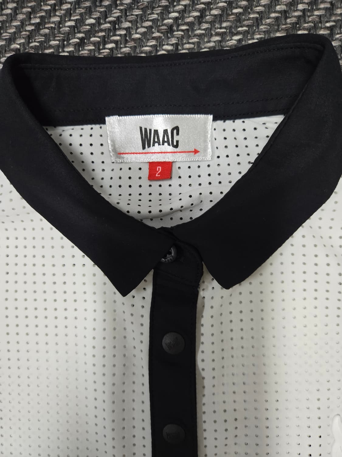 왁 WAAC 냉감 전체펀칭 카라티셔츠 상품이미지2