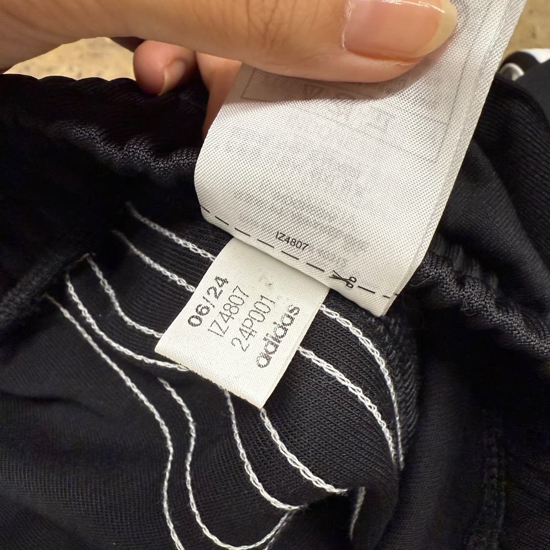 [정품/M] 아디다스 삼선 검흰 트랙팬츠 상품이미지7