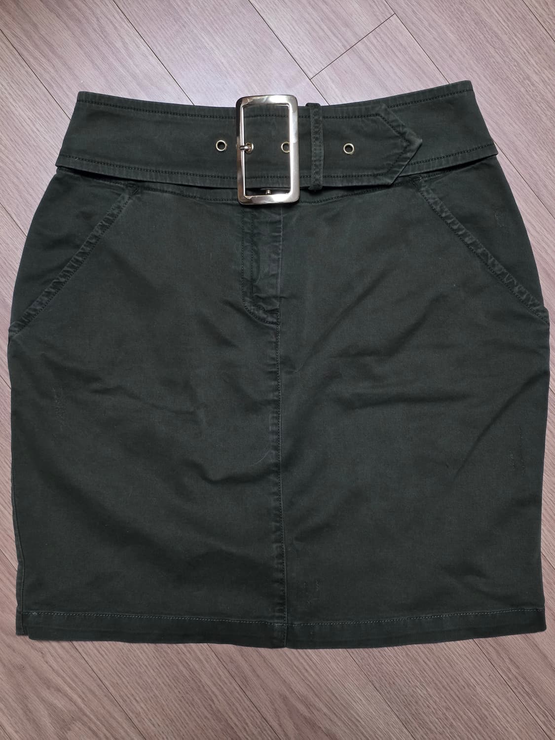 28) 모스키노 카키 벨트 스커트 상품이미지1