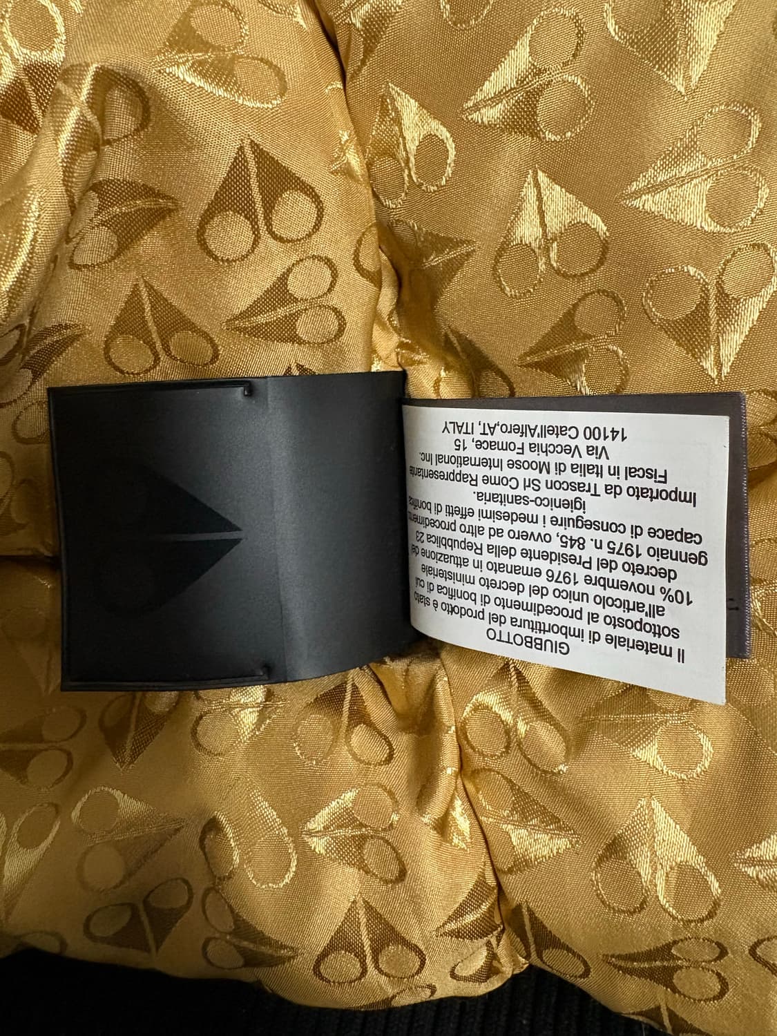 무스너클 금장 패딩 XL 상품이미지7