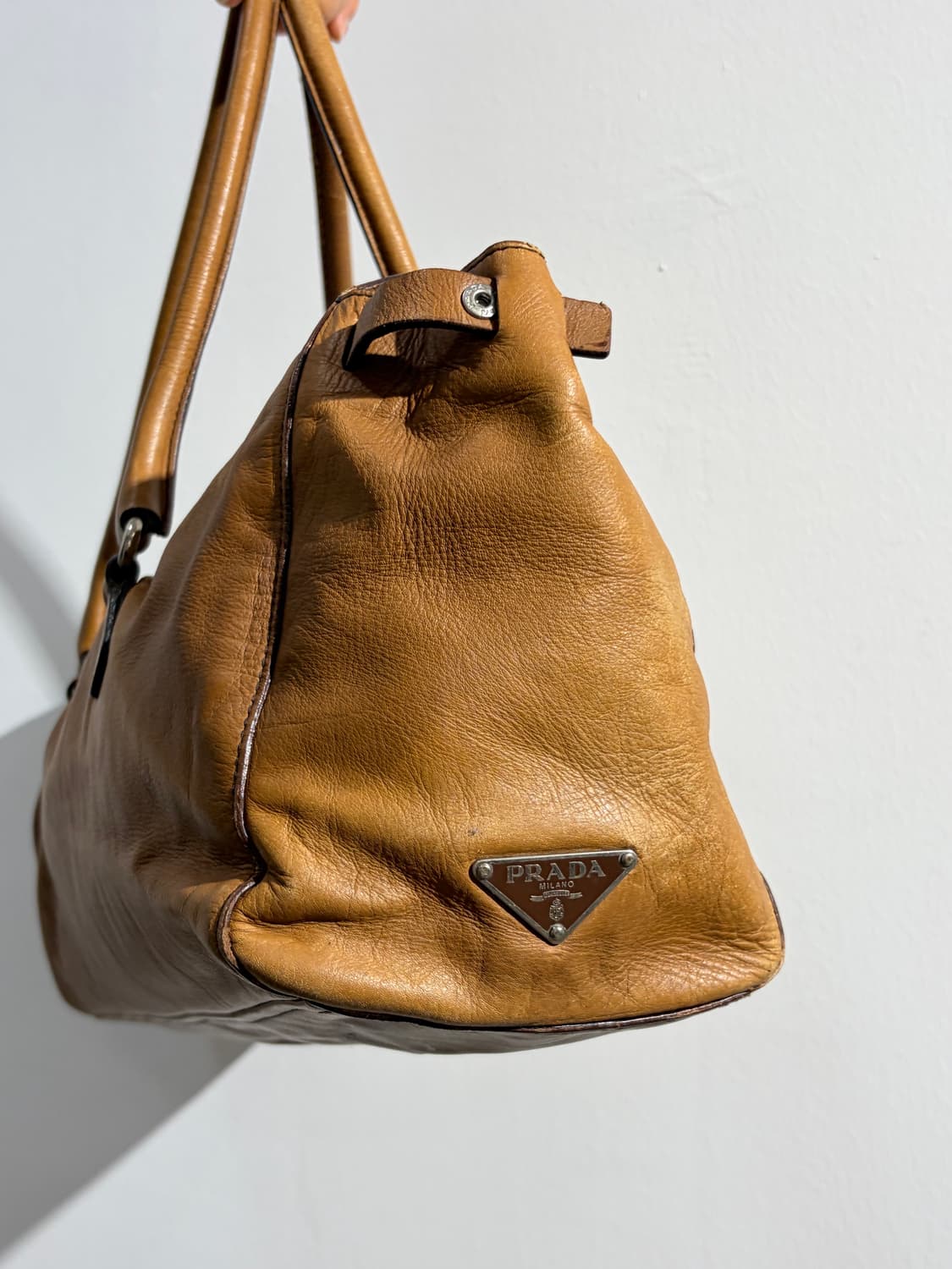 프라다 레더 가죽 숄더백 가방 상품이미지6