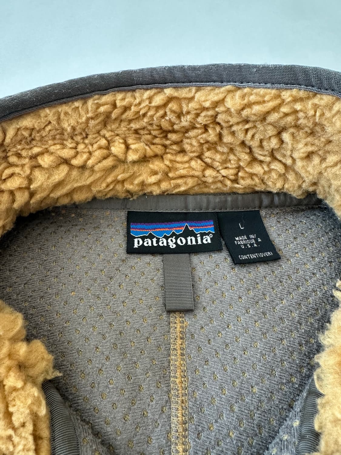 [L] 파타고니아 딥파일 골드 상품이미지4