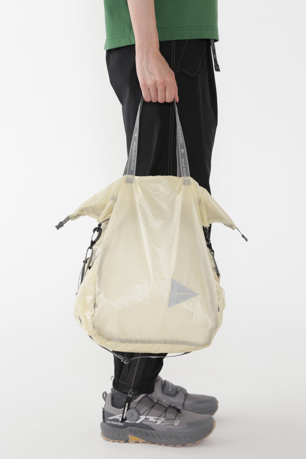 앤드원더 실 토트백 오프화이트(✨새상품) 상품이미지1