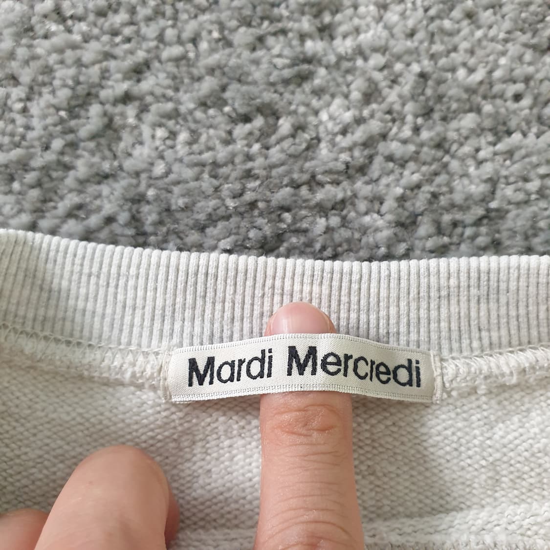 [무료배송] Mardi Mercredi 플라워 프린트 맨투맨 상품이미지2