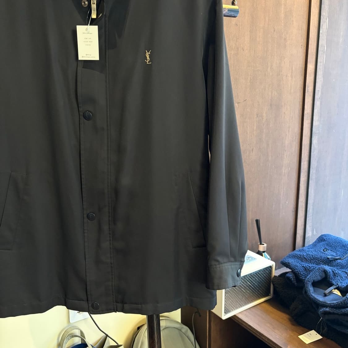 15413 - 입생로랑 블랙 폴리 자켓 상품이미지4