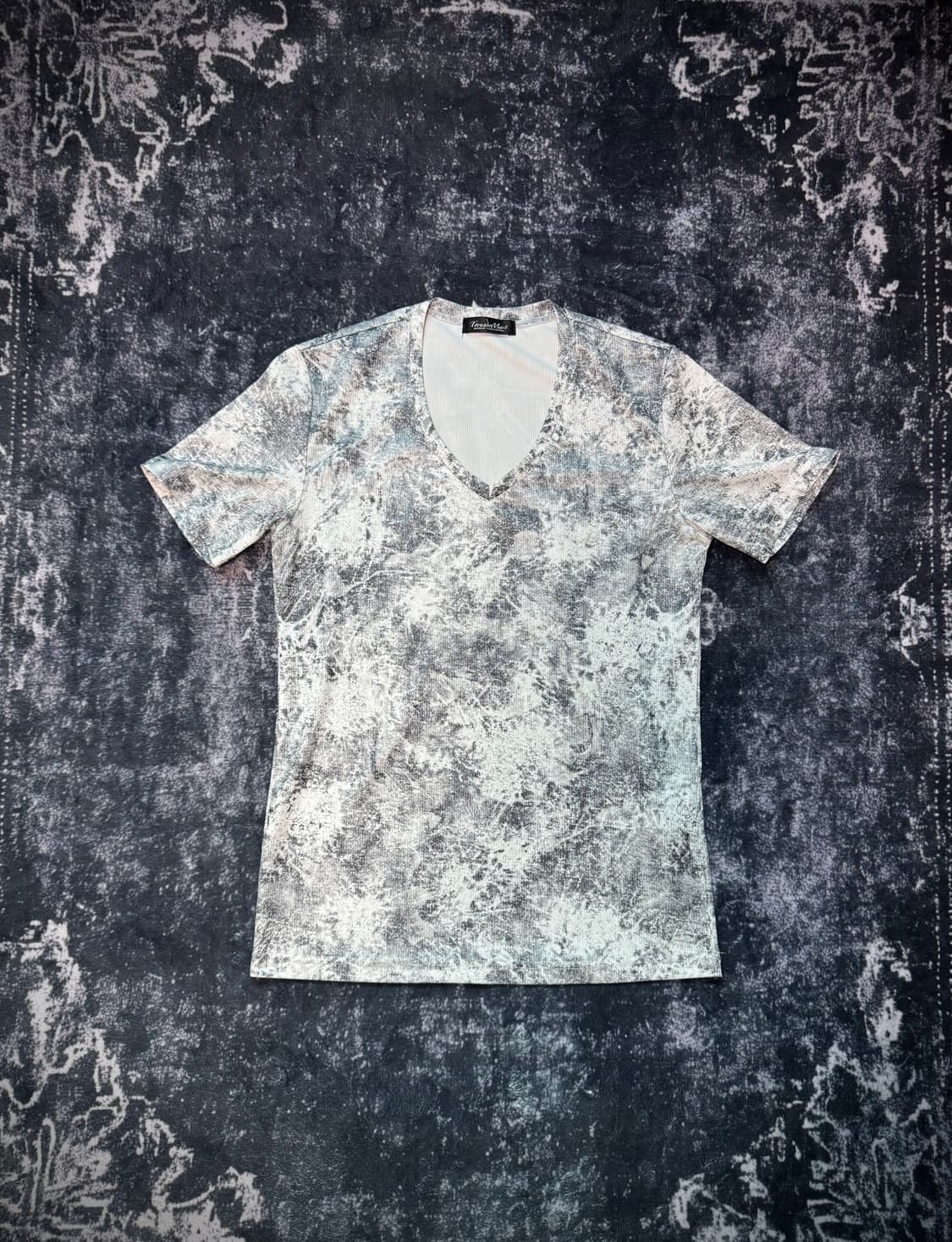 Tornado mart destruction half top 상품이미지1