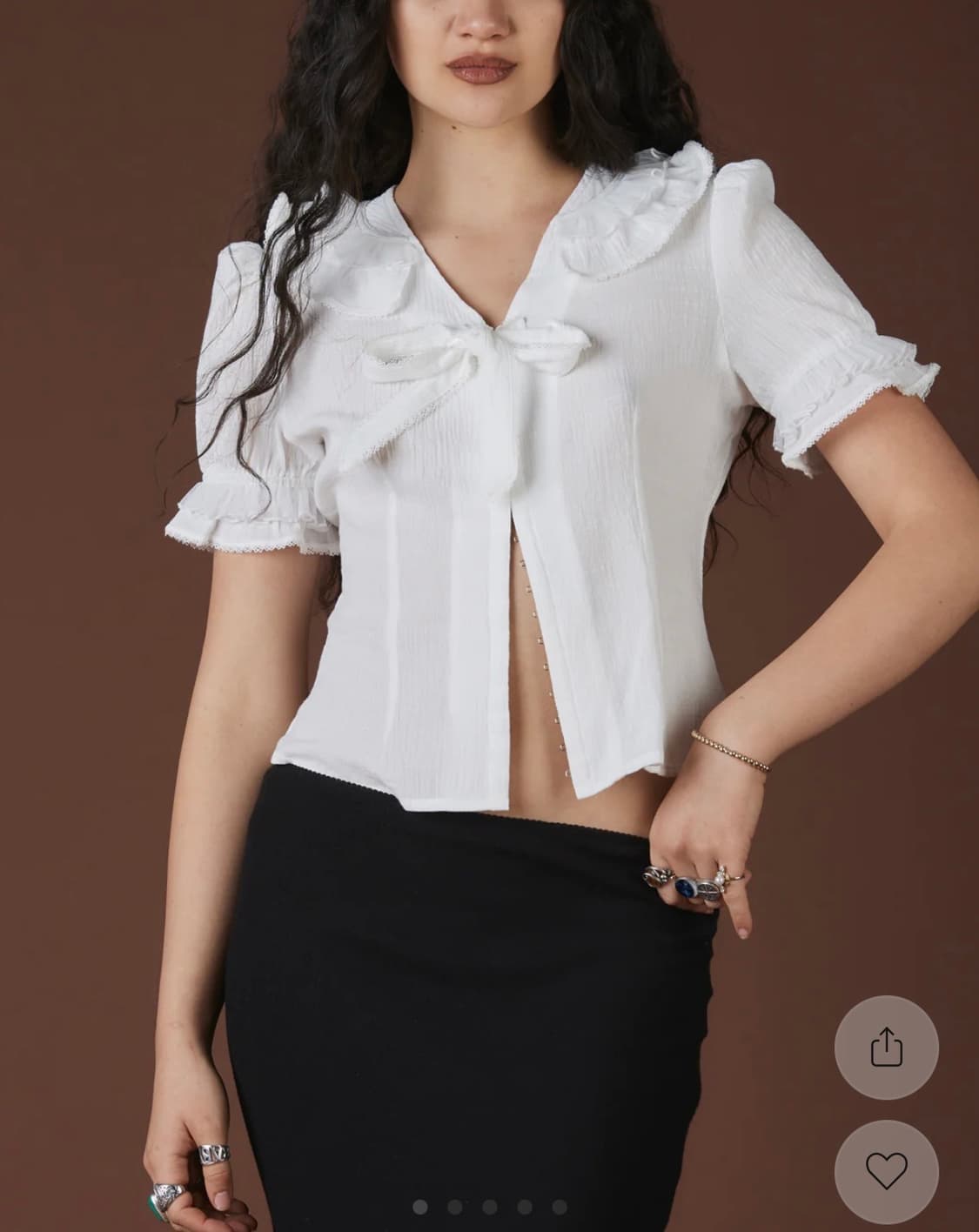 Unif gotha white blouse 상품이미지1