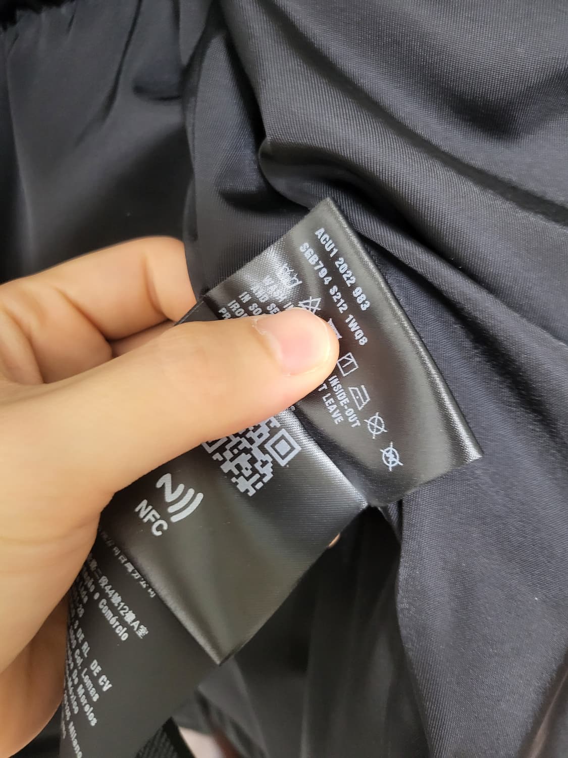 23FW 프라다 리나일론 구스다운 패딩 50 상품이미지8