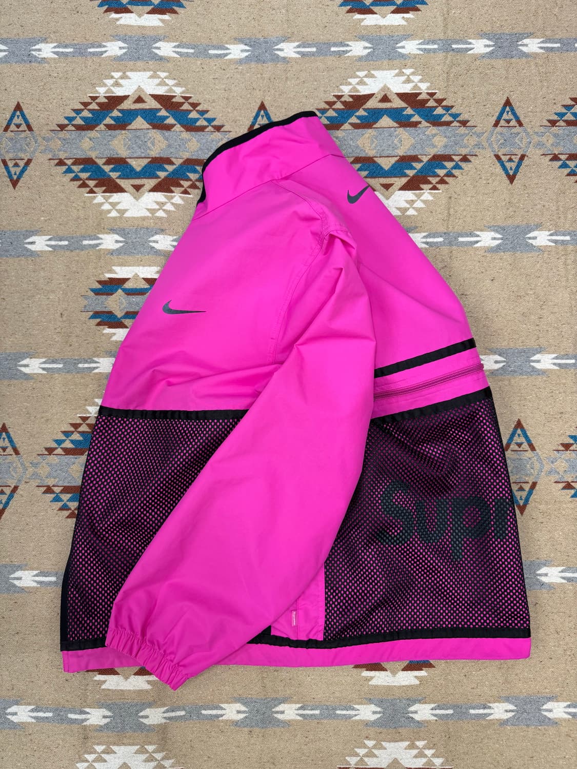 [L] 슈프림 x 나이키 트레일 런닝 자켓 상품이미지7