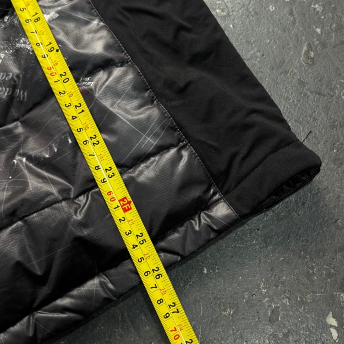 100 코오롱스포츠 안타티카 경량패딩 상품이미지8