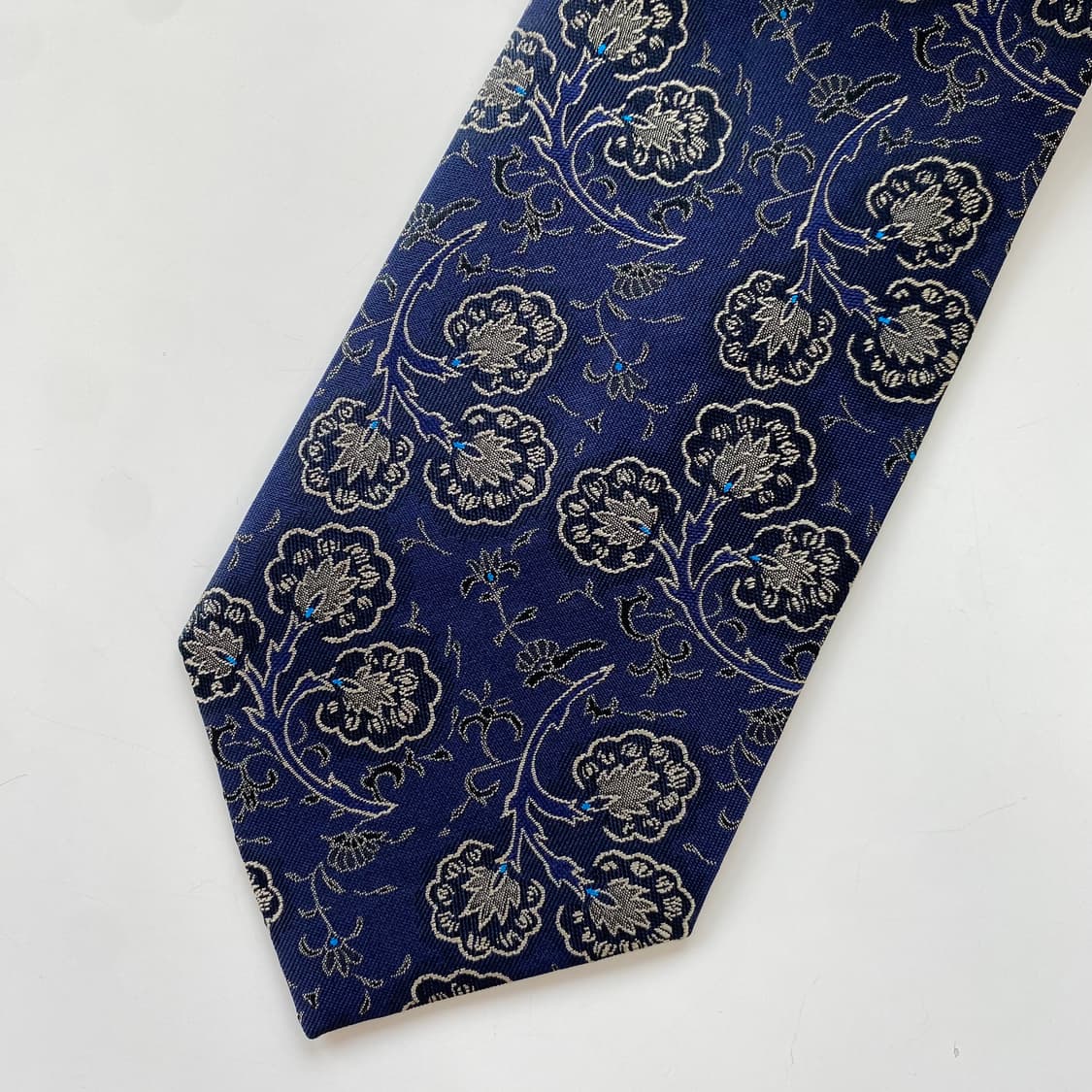 겐조(KENZO) 명품 정품 넥타이 8.3cm 상품이미지6