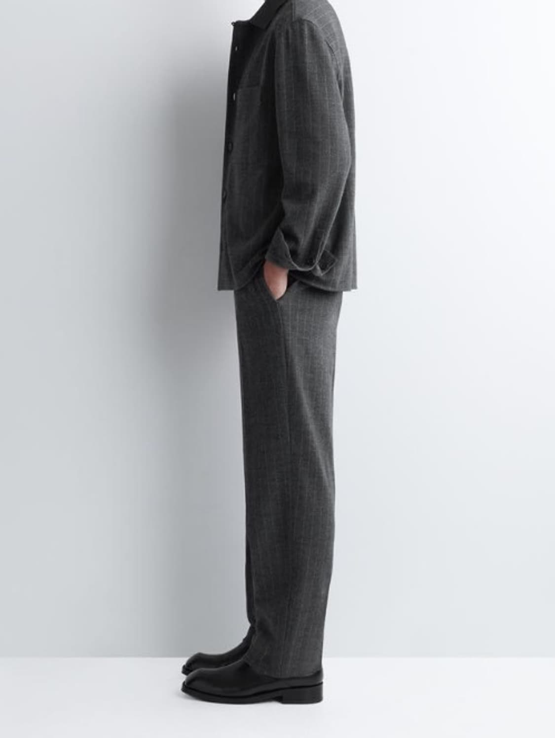 COS 릴랙스드 엘라스틱 핀스트라이프 트라우저 상품이미지2