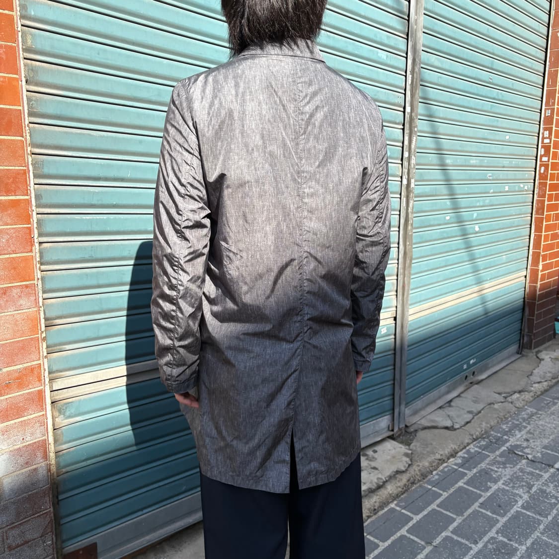 프라다 그레이 3 버튼 나일론 코트(2011) 상품이미지3