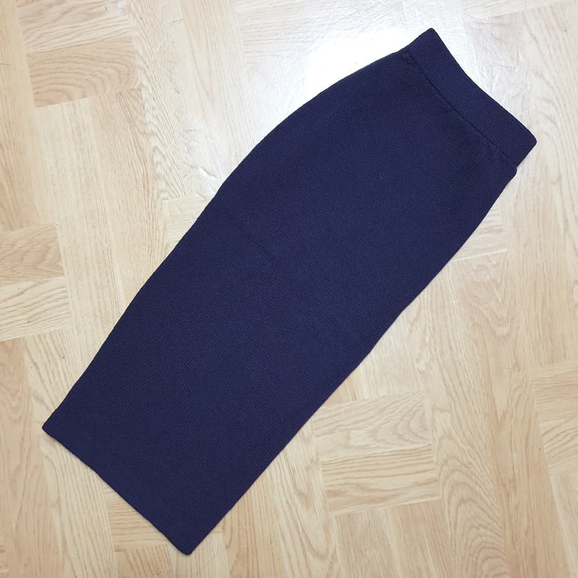 명품 ST.JOHN 센존 컬렉션 클래식 시그니처 산타나니트 밴딩 스커트 상품이미지5