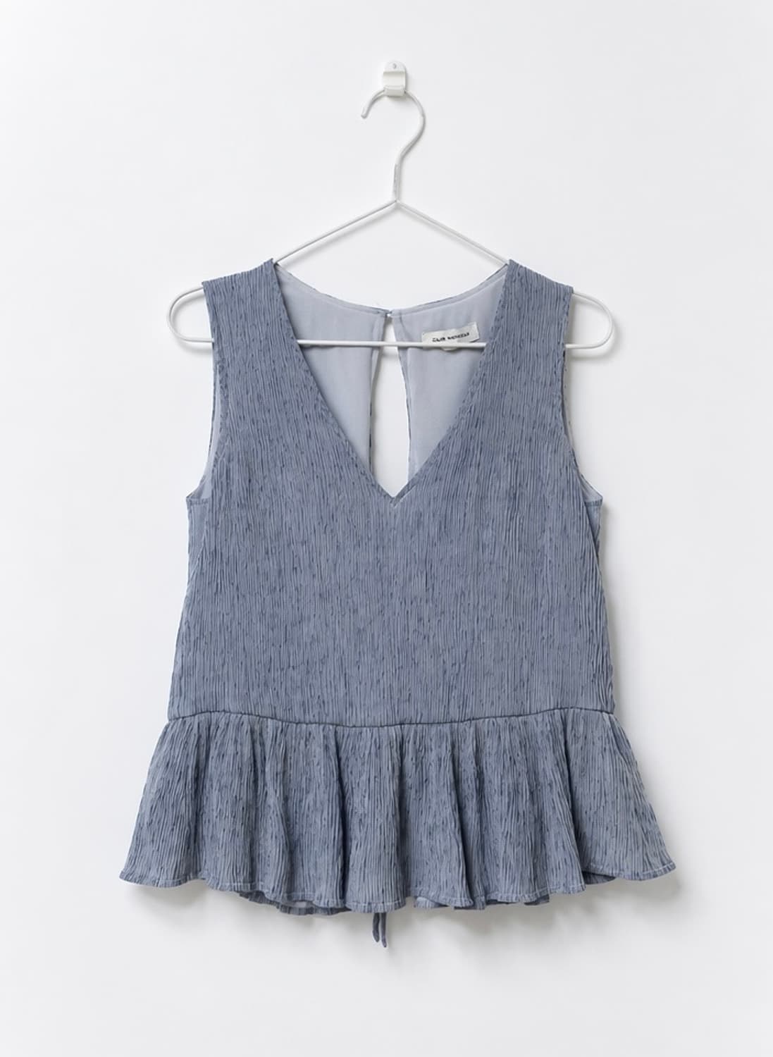 클럽모나코 플리츠 레이어드 트임 리본 나시탑 슬리브리스 상품이미지1