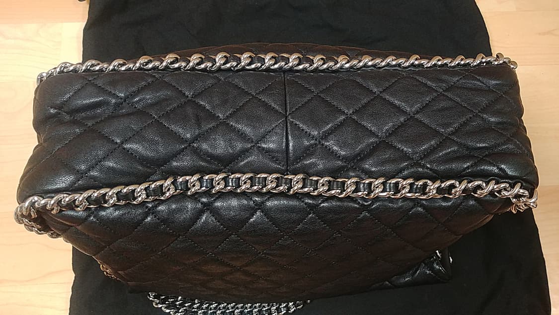 샤넬CHANEL 리미티드 체인 어라운드 맥시은장플랩백 상품이미지6