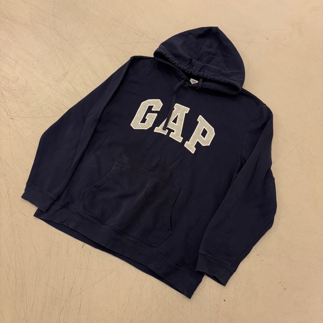 갭 빅로고 네이비 후드티 상품이미지1