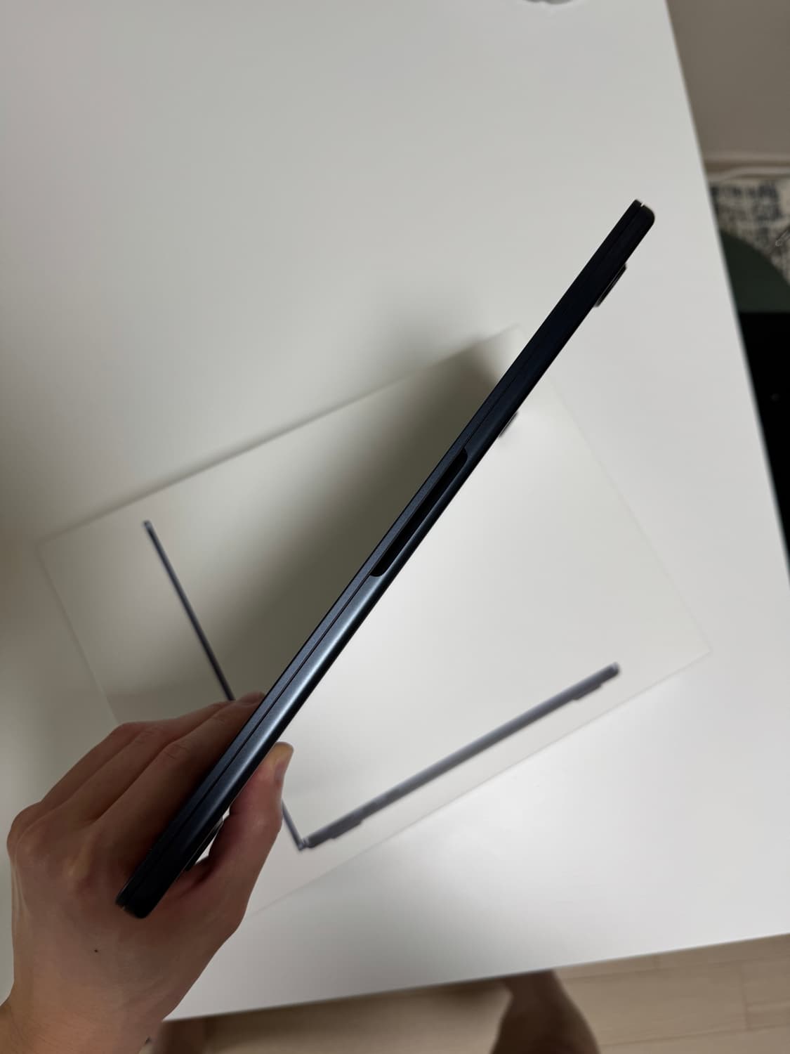애플 맥북 에어 미드나이트 M2 256GB / 램 8GB 상품이미지6