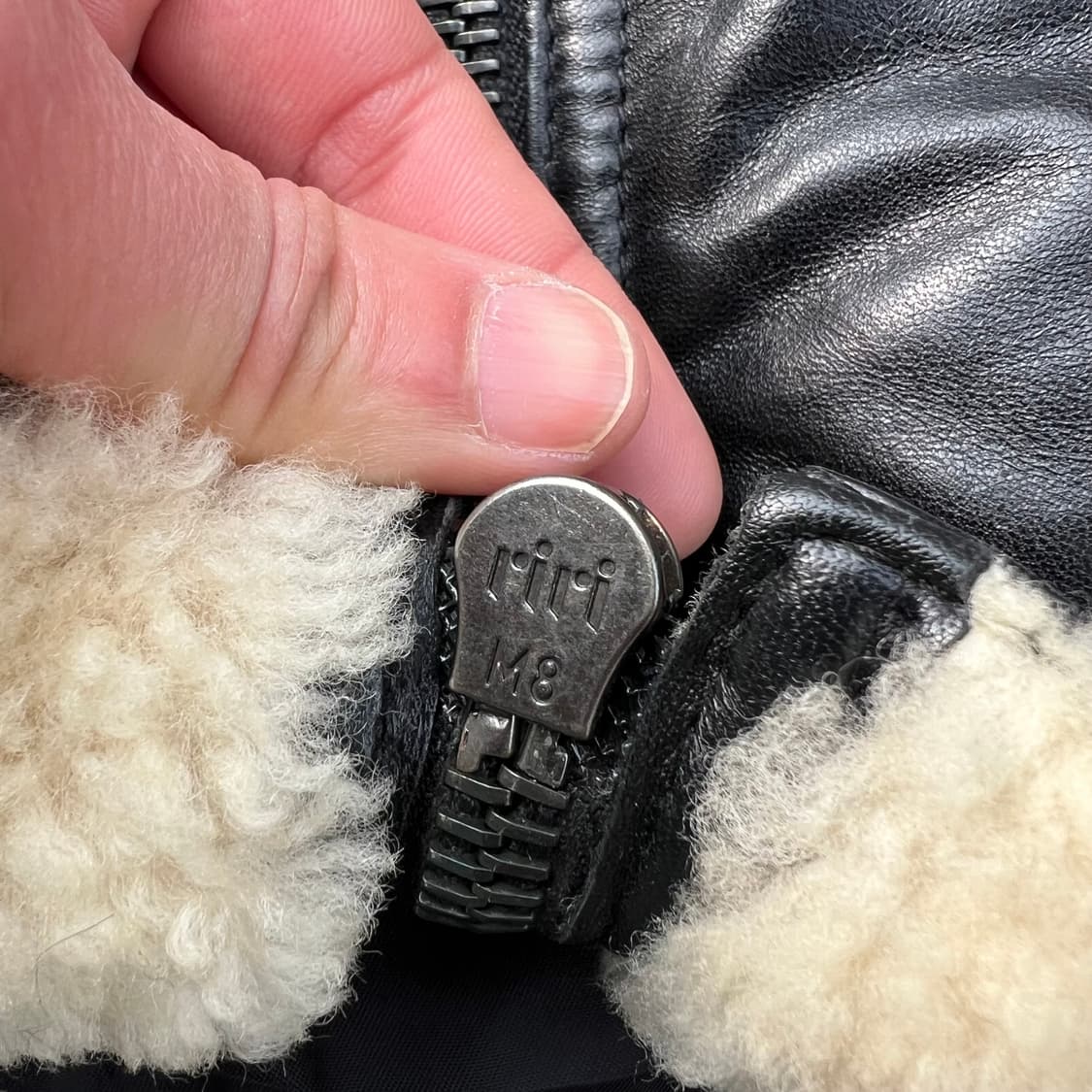 Shellac 쉽스킨 레더 패디드 베스트 상품이미지5