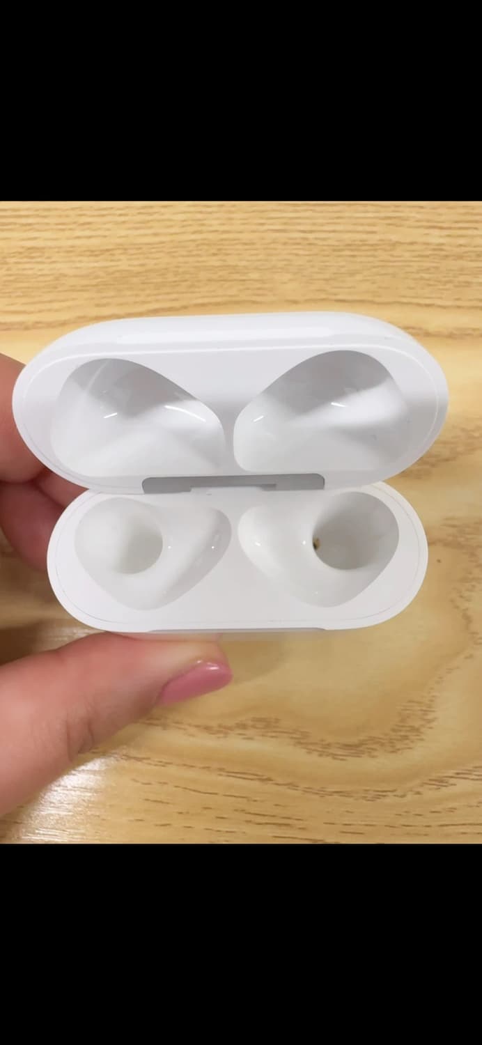 에어팟 4세대 유닛 + 충전 케이스 상품이미지2
