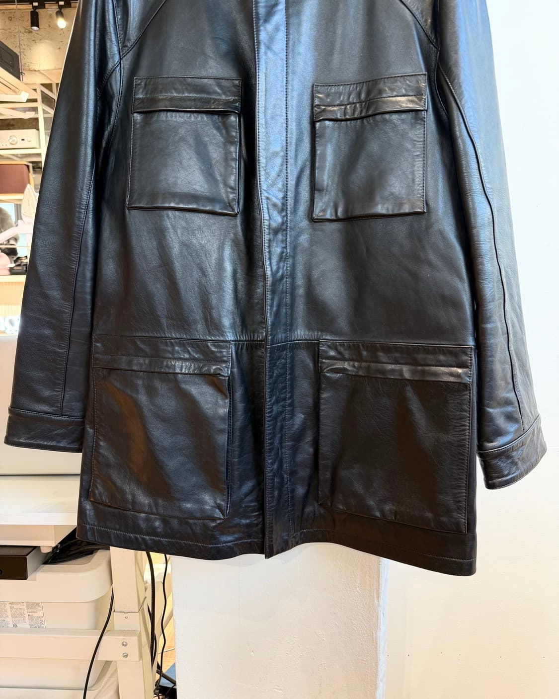 지방시 맨 블랙 카우하인드 레더 자켓  상품이미지6