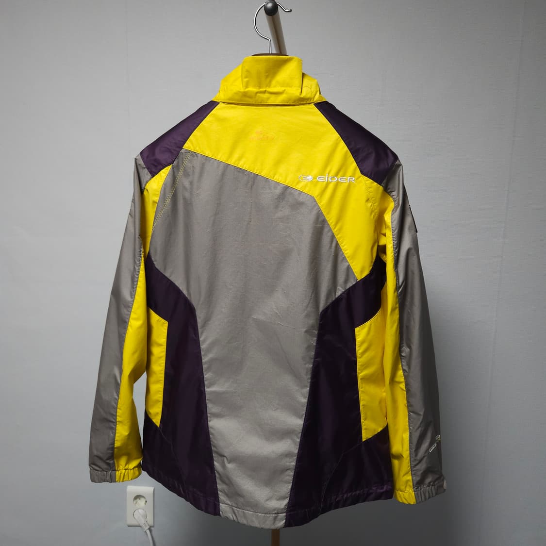 XL ) 아이더 여성 아웃도어 바람막이  상품이미지3