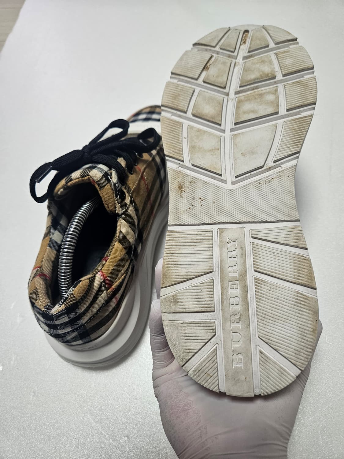 버버리 BURBERRY 체크 스니커즈 / 250 상품이미지7