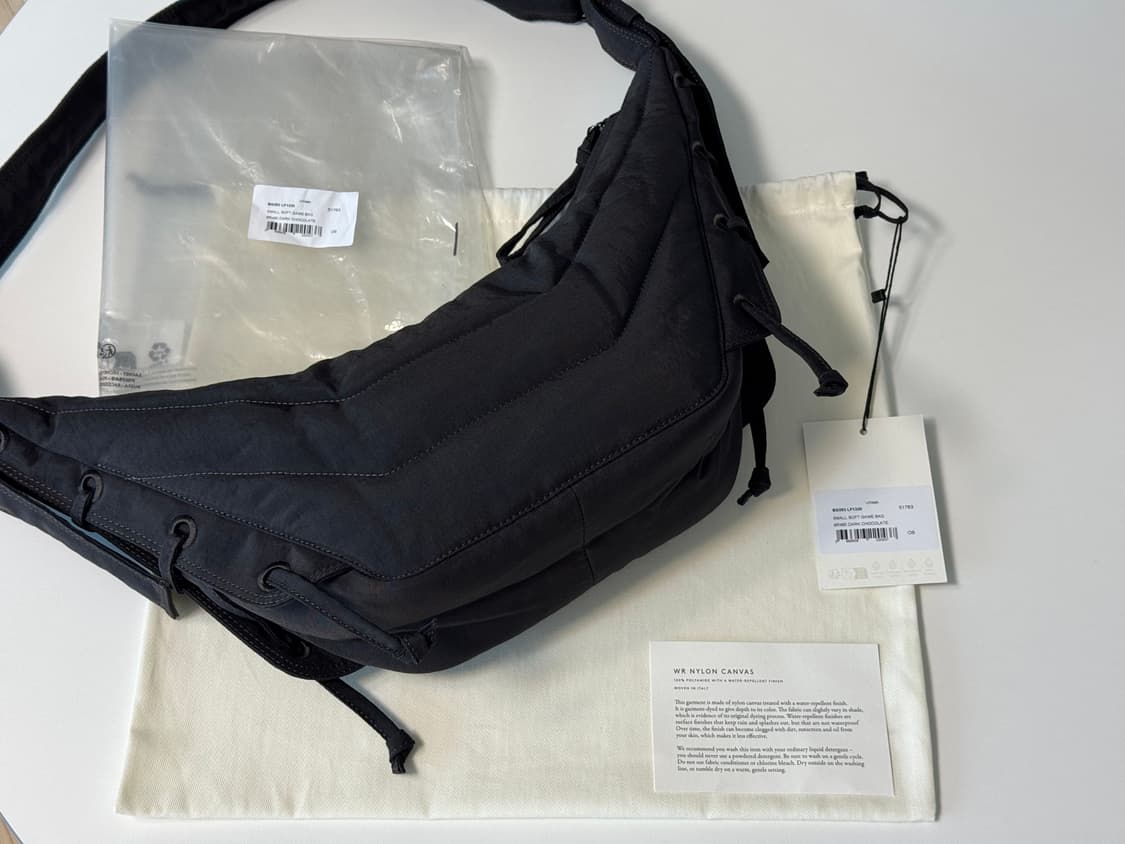 르메르 소프트게임백 스몰 다크초코 상품이미지2