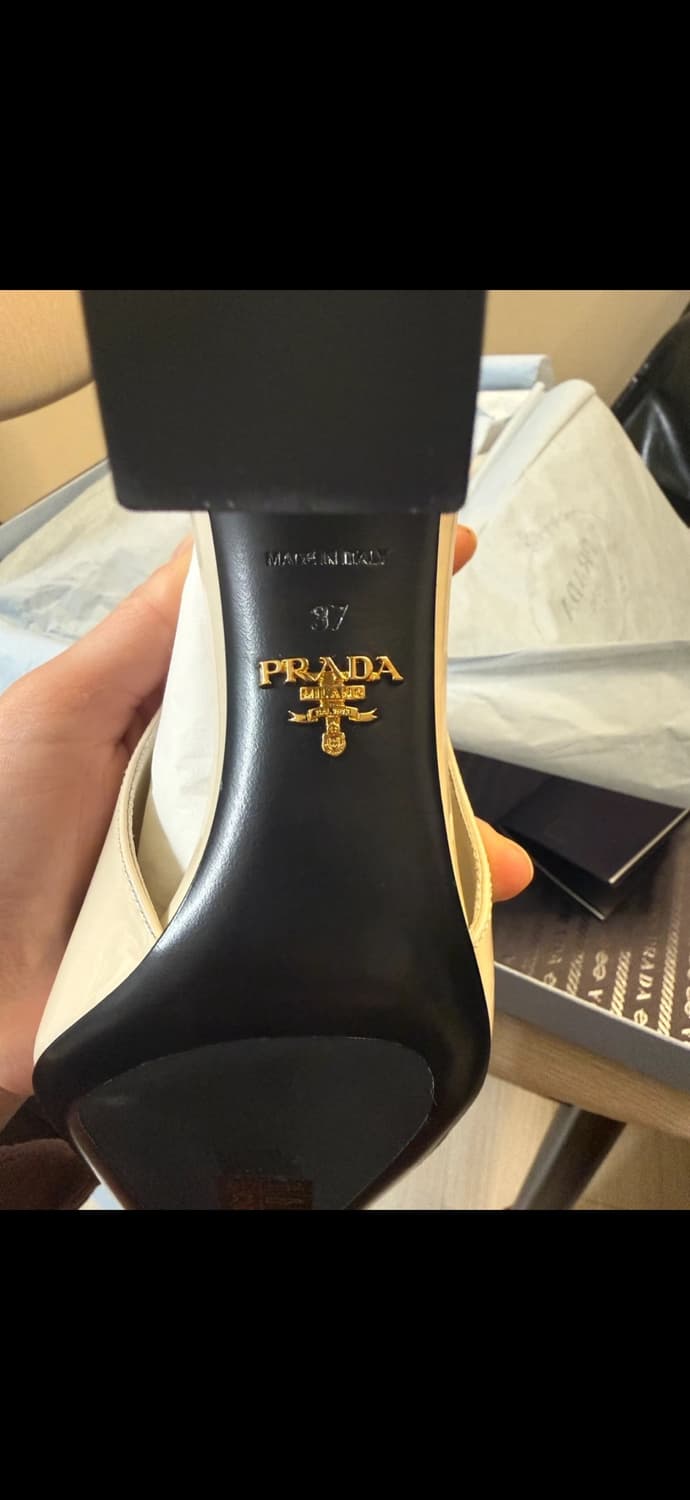 프라다 슬링백 힐 상품이미지2