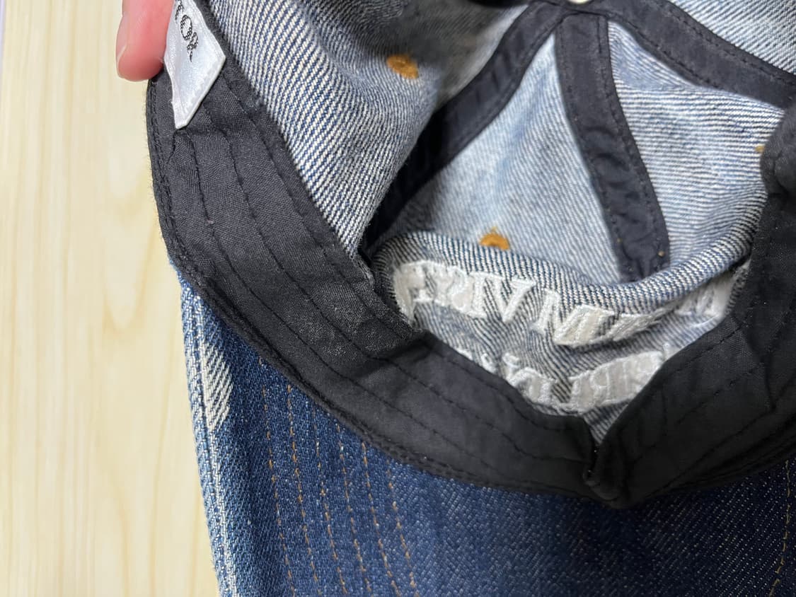 더뮤지엄비지터 모자 상품이미지4