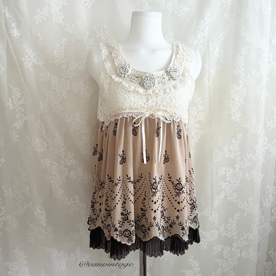 Axes Femme beige lace sleeveless 상품이미지5