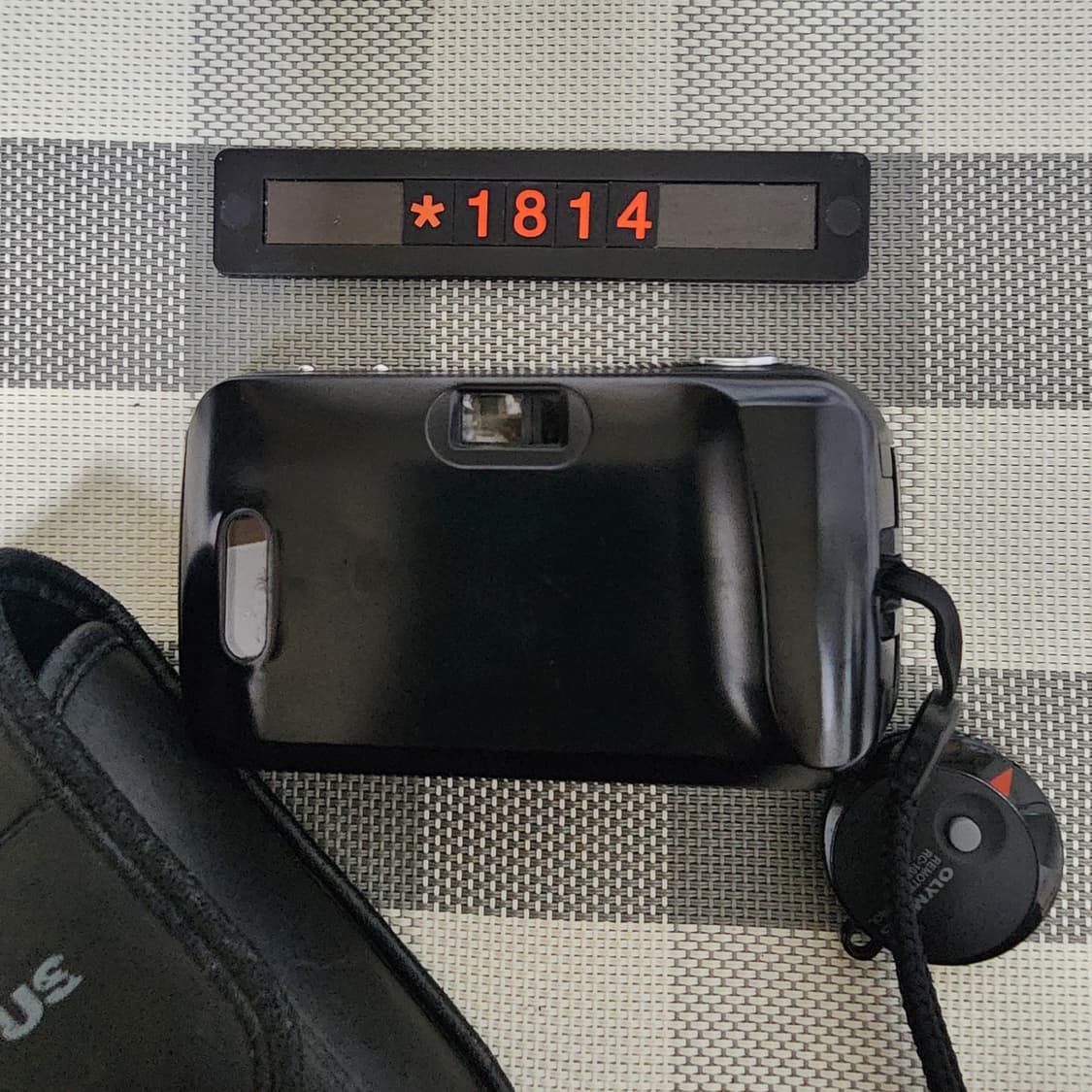 올림푸스 뮤 1 블랙바디 필름카메라 리모컨 파우치포함 상품이미지4