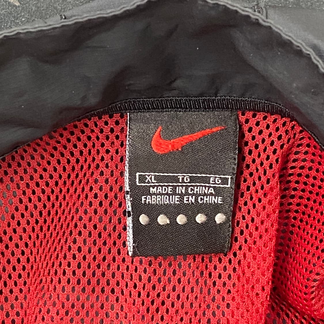 나이키 블랙 바람막이 XL 상품이미지4