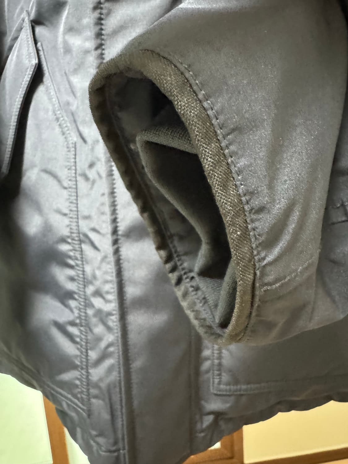 24fw 나나미카 고어텍스 다운 패딩 네이비 L 상품이미지3