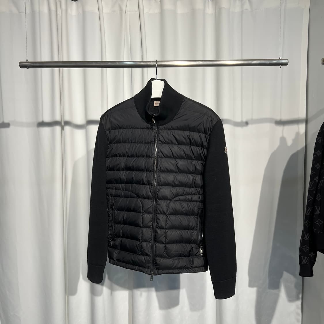 [정품] 몽클레어 니트패딩 L사이즈 상품이미지1