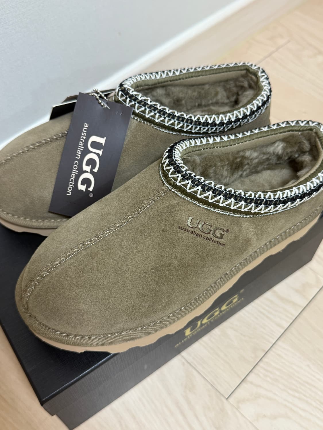 어그 타스만 상품이미지1