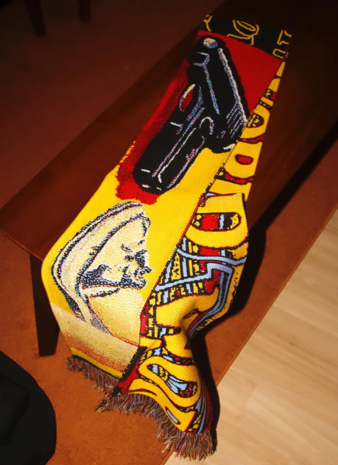 라브로스 머플러 상품이미지1