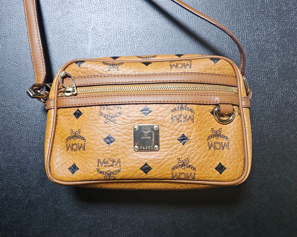 MCM 비세토스 크로스백 미니 꼬냑 상품이미지1