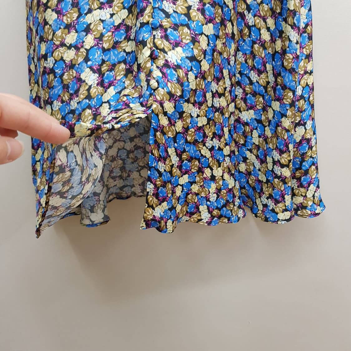 산드로 플라워 프린트 브이넥 원피스 S사이즈 상품이미지5